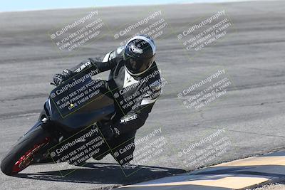 media/Oct-13-2025-Moto Forza (Mon) [[a66d839500]]/3-B Group/Session 2 (Bowl)/